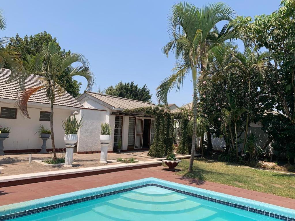 Copperbelt Executive Accommodation Ndola, Zambia 객실 사진